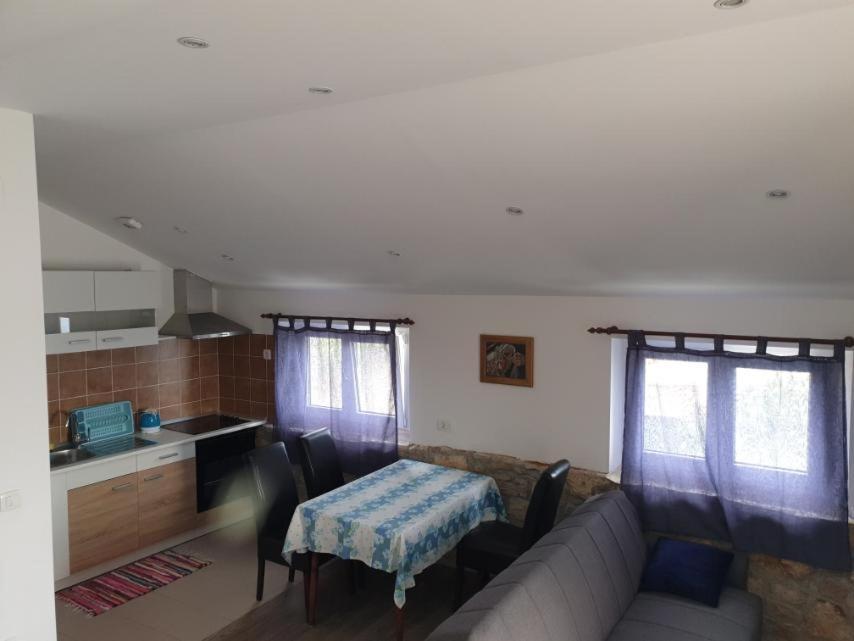Penthouse Prvic Luka Daire Dış mekan fotoğraf