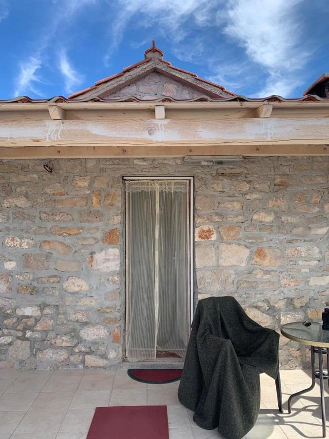 Penthouse Prvic Luka Daire Dış mekan fotoğraf